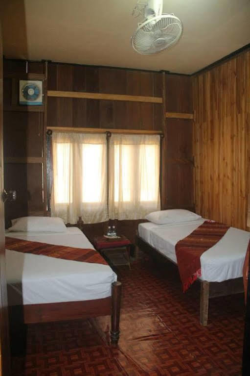 Lpq Backpackers Hostel Luang Prabang Exterior foto